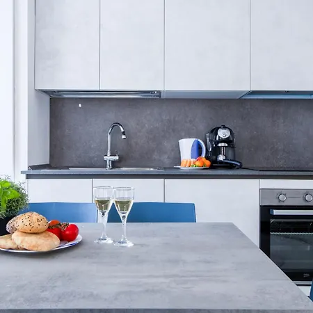 Апартаменты Casa Flo By Portofinohomes *